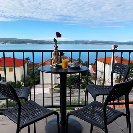Apartments Julija Crikvenica Rum bild