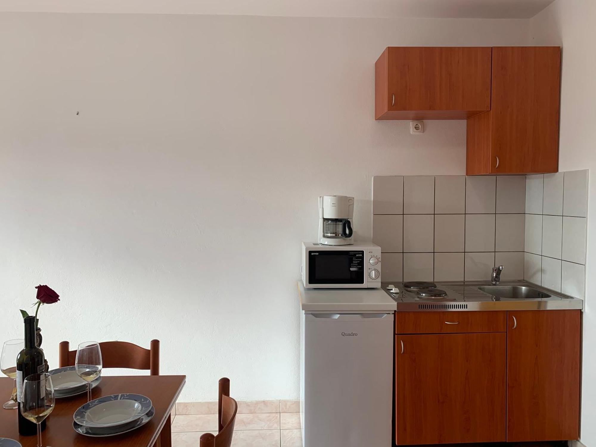 Apartments Julija Crikvenica Rum bild